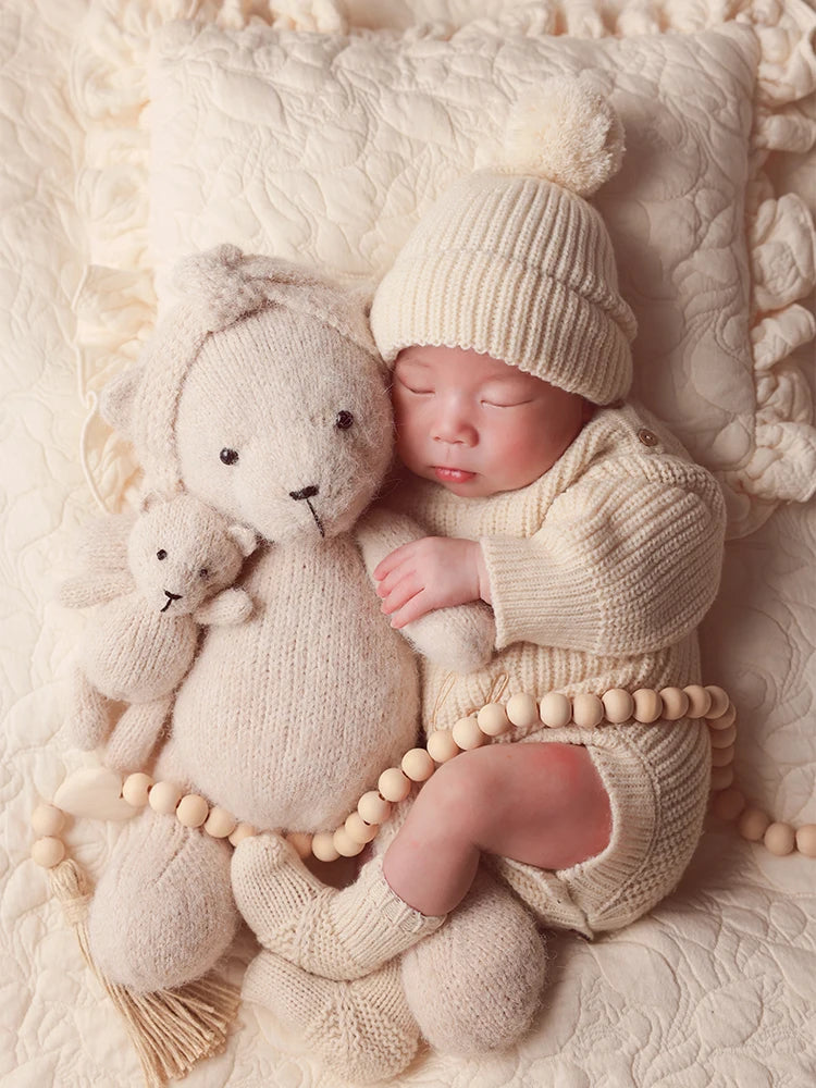 Newborn Photography Props Kit Knitted Baby Jumpsuit+pompom Cap Cute Teddy Bear Doll with Headband Lace Pillow Studio Photo Props