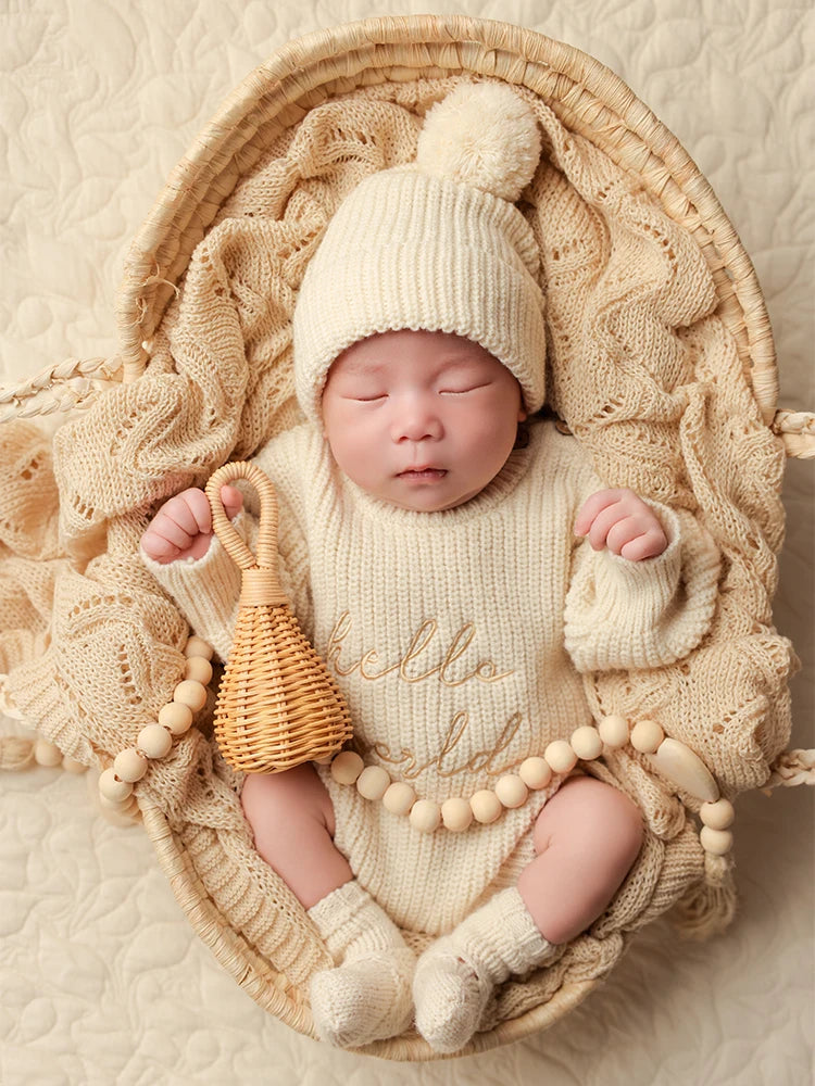 Newborn Photography Props Kit Knitted Baby Jumpsuit+pompom Cap Cute Teddy Bear Doll with Headband Lace Pillow Studio Photo Props